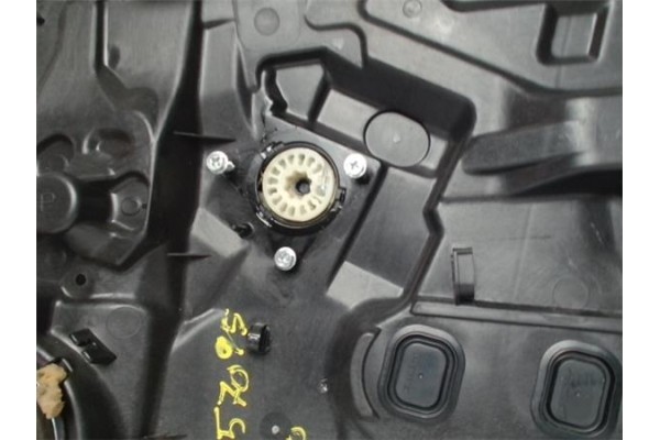 Recambio de mecanismo elevalunas delantero derecho para mazda 3 sedán (bk) 1.6 referencia OEM IAM BP4K5997  
