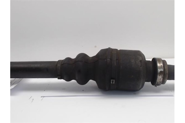 Recambio de palier delantero derecho para citroen xsara berlina 1.9 td referencia OEM IAM 32733A  