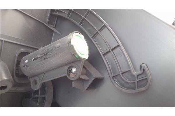 Recambio de guantera salpicadero para nissan qashqai (j10) 1.6 360 referencia OEM IAM 68520BR61A  
