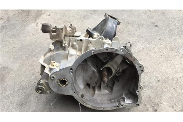 Recambio de caja cambios manual para citroen jumper furgón 2.5 tdi referencia OEM IAM 20KM66  