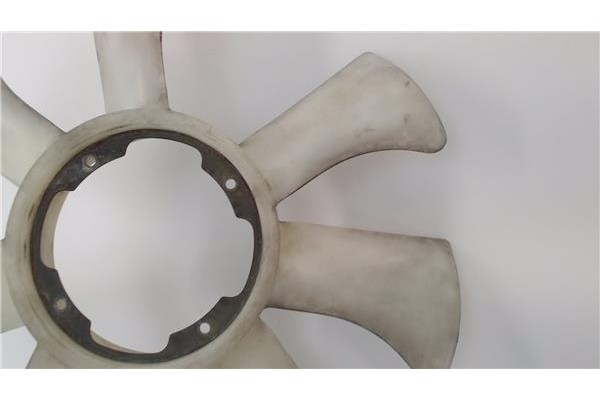 Recambio de ventilador viscoso para nissan terrano ii (r20) 2.7 td 4wd referencia OEM IAM 2106003J00  