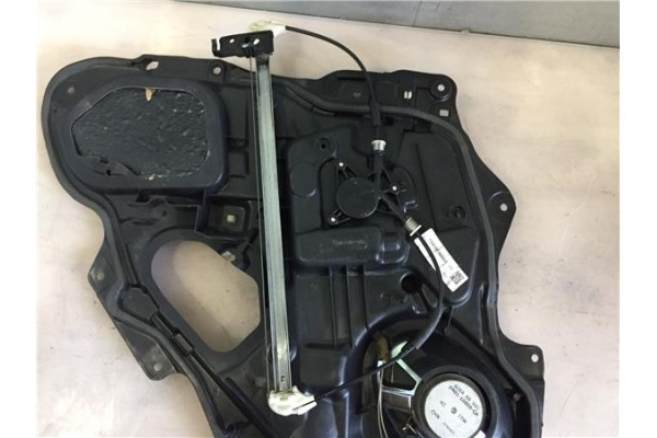 Recambio de mecanismo elevalunas trasero derecho para mazda 3 sedán (bk) 1.6 referencia OEM IAM BP4K5997  