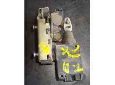 Recambio de cierre electromagnetico trasero derecho para citroen zx 1.9 d referencia OEM IAM 96056001  