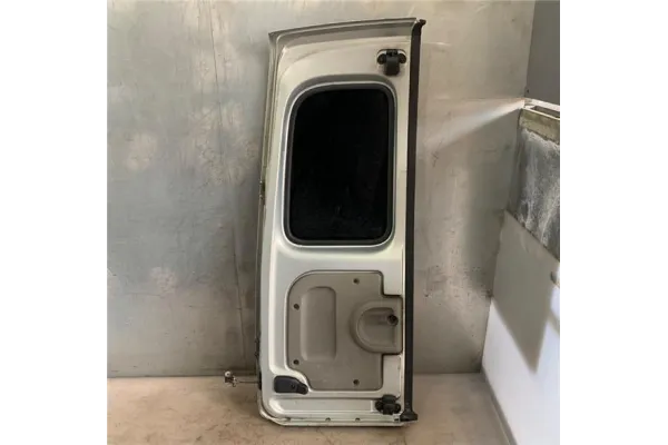Recambio de puerta trasero derecha carga acristalada para renault kangoo i (f/kc0) 1.5 dci (kc07) referencia OEM IAM 7751468944 