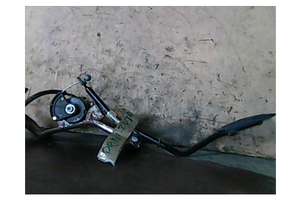 Recambio de potenciometro pedal gas para nissan primera berlina (p11)(1996) 2.0 td referencia OEM IAM 772300290 0281002250 