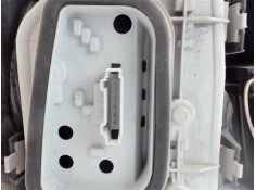 Recambio de piloto trasero derecho para volkswagen polo iv (9n1) referencia OEM IAM 6Q6945258A  