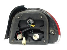 Recambio de piloto trasero izquierdo para hyundai accent (x3) referencia OEM IAM 9241022210  