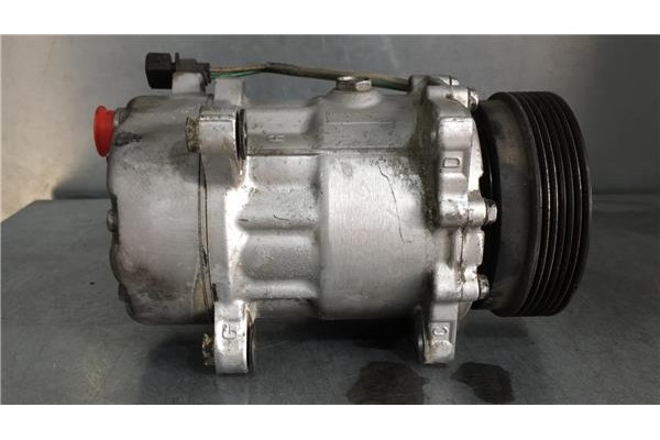 Recambio de compresor aire acond. para audi a3 (8l) 1.8 ambition referencia OEM IAM 1J0820805 SD7VCB 