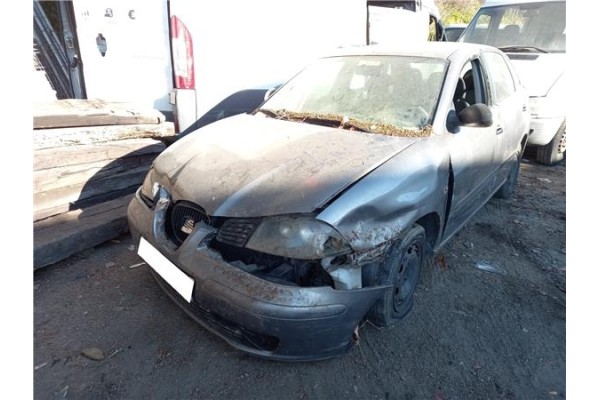seat ibiza (6l1) del año 2004
