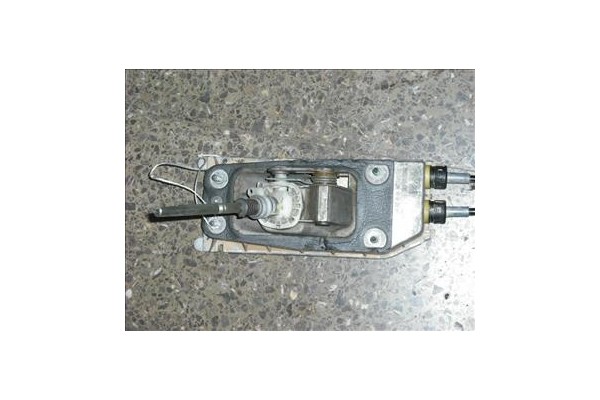 Recambio de varillas de cambio para seat ibiza vi 1/2010 1.4 tdi 3 cil referencia OEM IAM 6Q0711049CJ  
