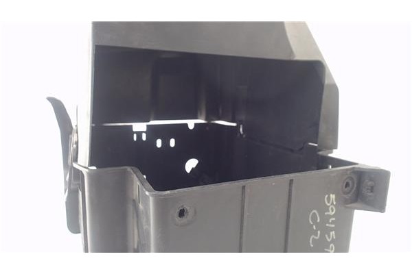 Recambio de protector soporte bateria para citroen c2 1.4 hdi referencia OEM IAM 654589 654590 