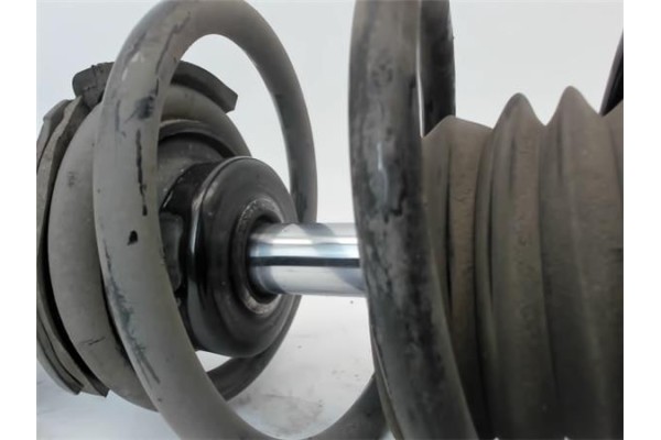Recambio de amortiguador delantero izquierdo para bmw serie 1 berlina (e81/e87) 2.0 120d referencia OEM IAM 824903000809 6768919