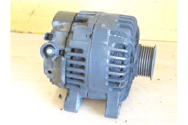 Recambio de alternador para peugeot 206 1.4 hdi eco 70 referencia OEM IAM 9646476280 2542704A CL15 