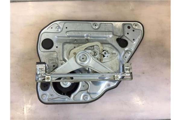Recambio de mecanismo elevalunas trasero izquierdo para volvo s40 berlina 1.6 referencia OEM IAM 30710149  