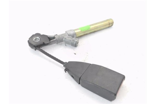 Recambio de anclaje cinturon delantero derecho para renault clio ii fase i (b/cb0) 1.4 alize referencia OEM IAM 5505872 5505872A