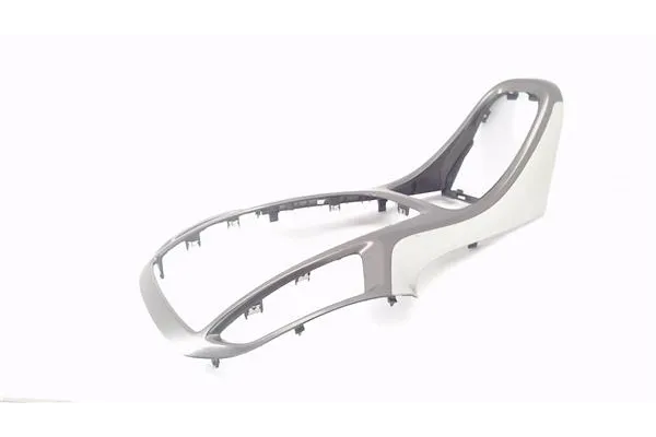 Recambio de embellecedor consola salpicadero para opel astra j 1.6 referencia OEM IAM 13257562 13313388 