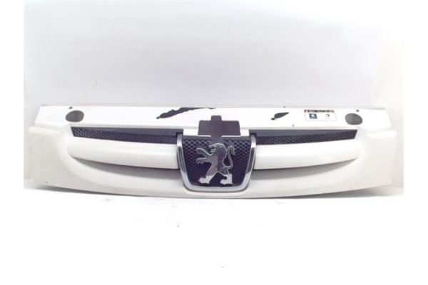 Recambio de rejilla capo para peugeot partner (s2)(2002) 2.0 combi plus [2,0 ltr. - 66 kw hdi cat] referencia OEM IAM   