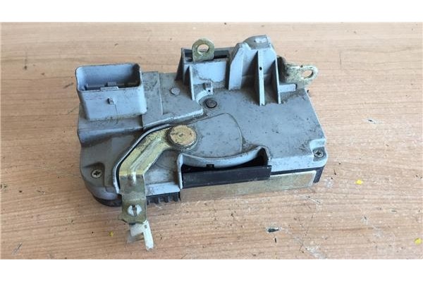Recambio de cierre electromagnetico delantero derecho para citroen c5 berlina 1.8 16v premier referencia OEM IAM   