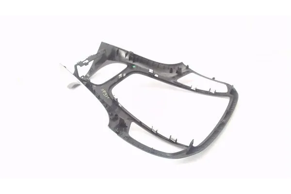 Recambio de embellecedor consola salpicadero para opel astra j 1.6 referencia OEM IAM 13257562 13313388 