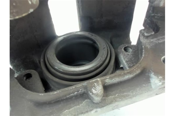 Recambio de pinza freno delantero derecha para bmw serie 1 berlina (e81/e87) 2.0 120d referencia OEM IAM 54/22  