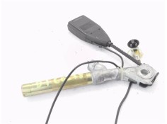 Recambio de anclaje cinturon delantero izquierdo para renault clio ii fase i (b/cb0) 1.4 alize referencia OEM IAM 5506471 550647