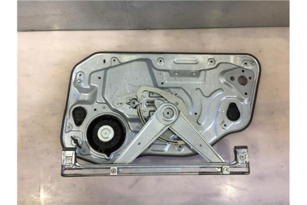 Recambio de mecanismo elevalunas delantero izquierdo para volvo s40 berlina 1.6 referencia OEM IAM 30710149  