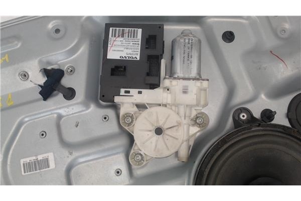 Recambio de mecanismo elevalunas delantero izquierdo para volvo s40 berlina 1.6 referencia OEM IAM 30710149  