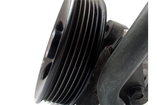 Recambio de bomba servodireccion para kia carens (rs) 2.0 crdi referencia OEM IAM 0K02KC32600  