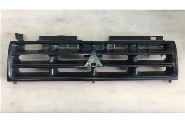 Recambio de rejilla capo para galloper super exceed 2.5 t.d. referencia OEM IAM   