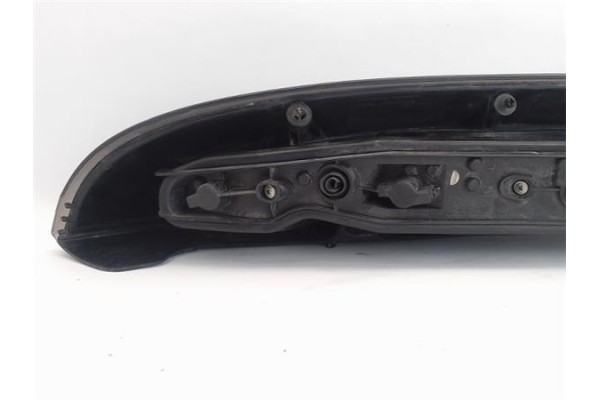 Recambio de piloto trasero izquierdo para opel corsa c 1.2 twinport referencia OEM IAM 93170222  