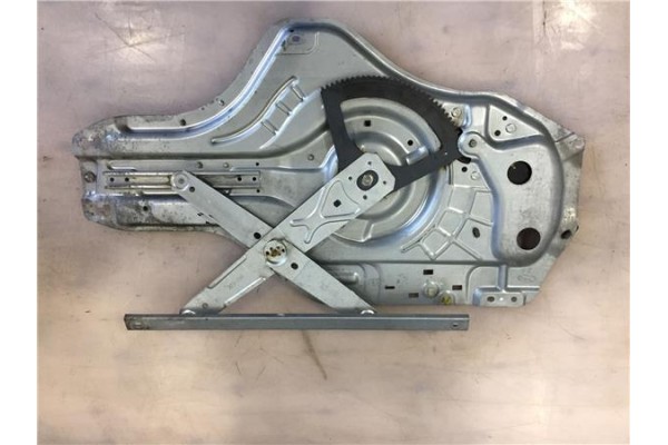 Recambio de mecanismo elevalunas delantero izquierdo para hyundai elantra (xd) 2.0 crdi referencia OEM IAM 824702D061AX 824012D0