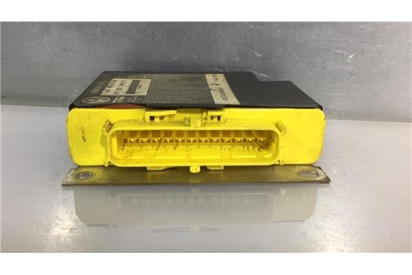 Recambio de centralita airbag para seat ibiza (6l1) 1.9 tdi referencia OEM IAM 6Q0909605AD 16041003 
