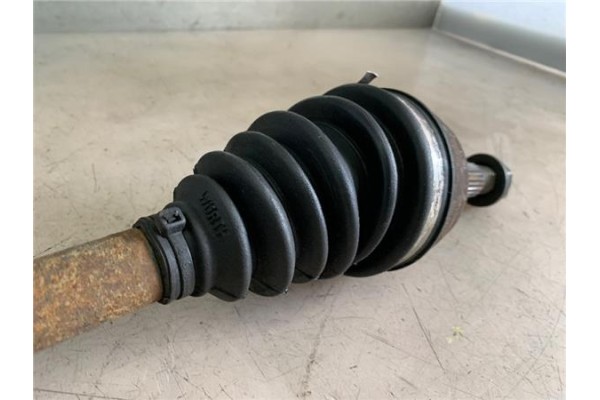 Recambio de palier delantero derecho para renault clio ii fase i (b/cb0) 1.4 alize referencia OEM IAM 7700110482  