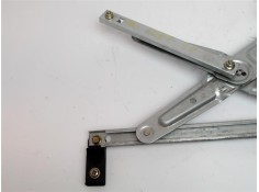 Recambio de mecanismo elevalunas trasero derecho para kia carens (rs) 2.0 crdi referencia OEM IAM XH004PO  