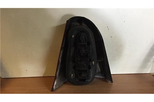 Recambio de piloto trasero derecho para mercedes-benz clase a (bm 168) 1.4 140 fashion (168.031) referencia OEM IAM 1688200264R 