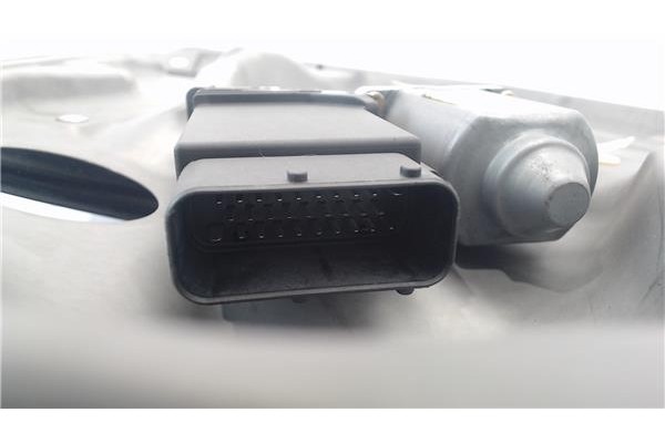 Recambio de mecanismo elevalunas delantero derecho para volkswagen golf iv berlina (1j1) 1.9 tdi referencia OEM IAM 1C0959802A  