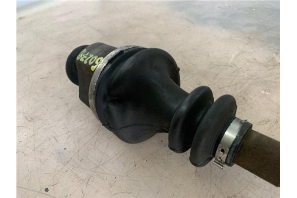 Recambio de palier delantero derecho para renault clio ii fase i (b/cb0) 1.4 alize referencia OEM IAM 7700110482  