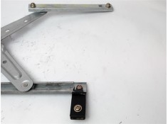 Recambio de mecanismo elevalunas trasero izquierdo para kia carens (rs) 2.0 crdi referencia OEM IAM XH504PO  