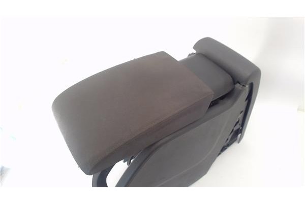 Recambio de reposabrazos para volkswagen golf v plus (5m1) 2.0 tdi 16v referencia OEM IAM 1K0035110B  