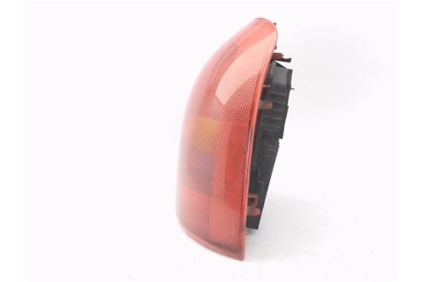 Recambio de piloto trasero derecho para renault clio ii fase i (b/cb0) 1.4 alize referencia OEM IAM 7700410518  