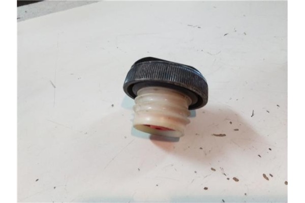 Recambio de tapon combustible para nissan almera (n16/e) 1.6 referencia OEM IAM    Recambio de tapon combustible para nissan almera (n16/e) 1.6 referencia OEM IAM
