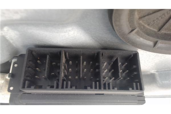 Recambio de mecanismo elevalunas delantero izquierdo para seat ibiza (6l1) 1.4 tdi referencia OEM IAM 6L3837751BF  