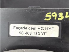 Recambio de embellecedor consola central para peugeot 206 2.0 hdi 90 referencia OEM IAM 96403133  