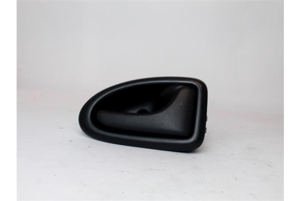 Recambio de manilla int. puerta delantero derecha para nissan primastar (x83) 2.5 combi, 9 plazas, batalla larga 2.96t referenci