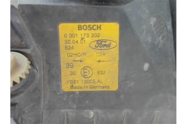 Recambio de faro delantero dcho para ford fiesta berlina referencia OEM IAM YS6113005AL 0301173302 1127895 , FORD | YS6113005EB 