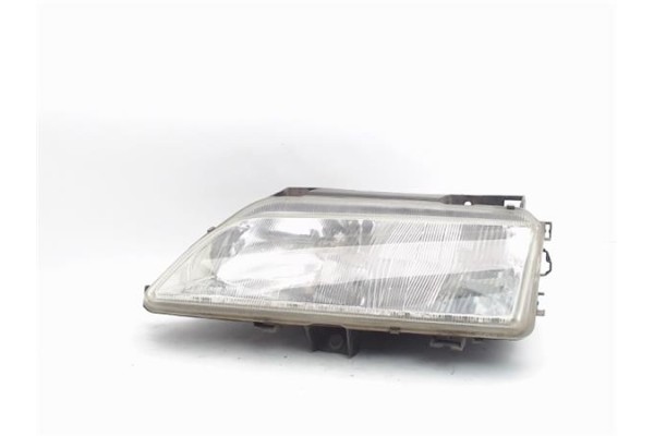Recambio de faro delantero izquierdo para citroen xantia berlina referencia OEM IAM 88205035  