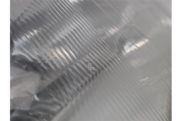 Recambio de faro delantero izquierdo para citroen xantia berlina referencia OEM IAM 88205035  