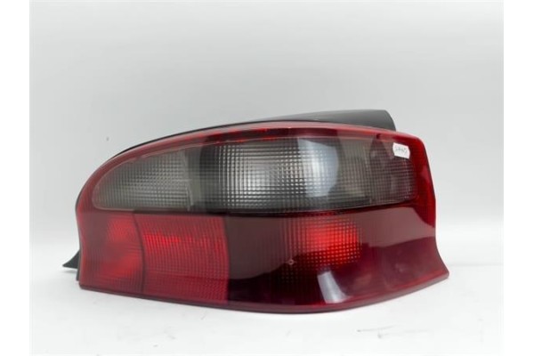 Recambio de piloto trasero derecho para citroen saxo referencia OEM IAM   