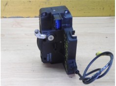 Recambio de cierre electromagnetico delantero derecho para renault trafic ii furgón 2.0 29 cn referencia OEM IAM 8200042171 9116