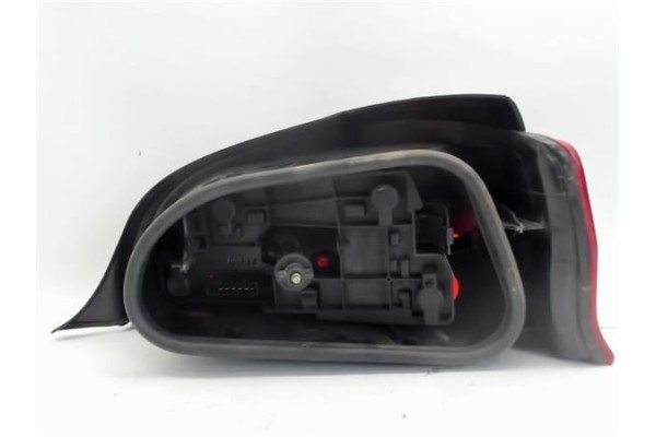 Recambio de piloto trasero izquierdo para citroen saxo referencia OEM IAM 6350F7  